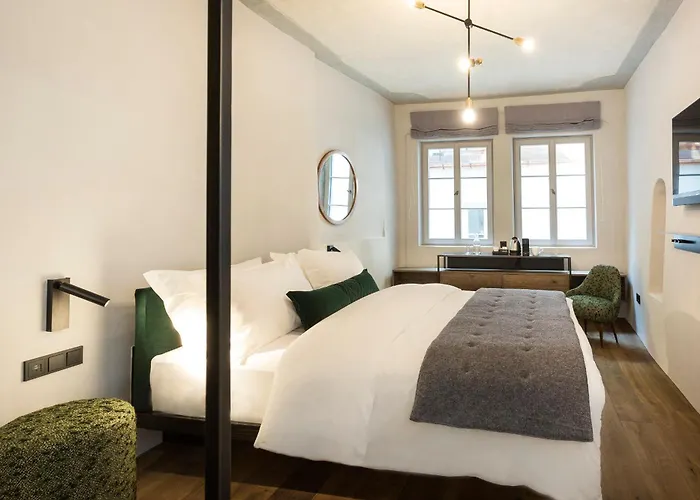 Goldenstern Townhouse